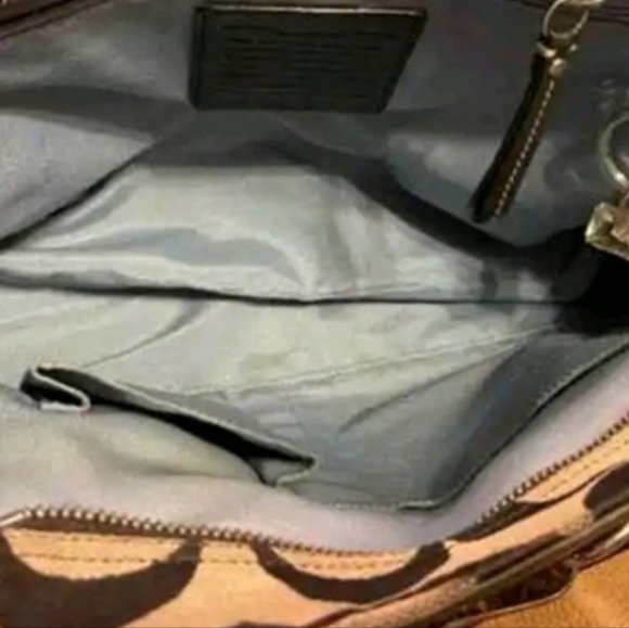 Coach sig satchel W/wallet - Picture 3 of 7